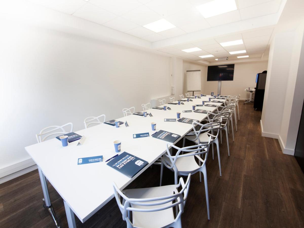 Kyriad Hotel Clermont Ferrand Centre Ngoại thất bức ảnh