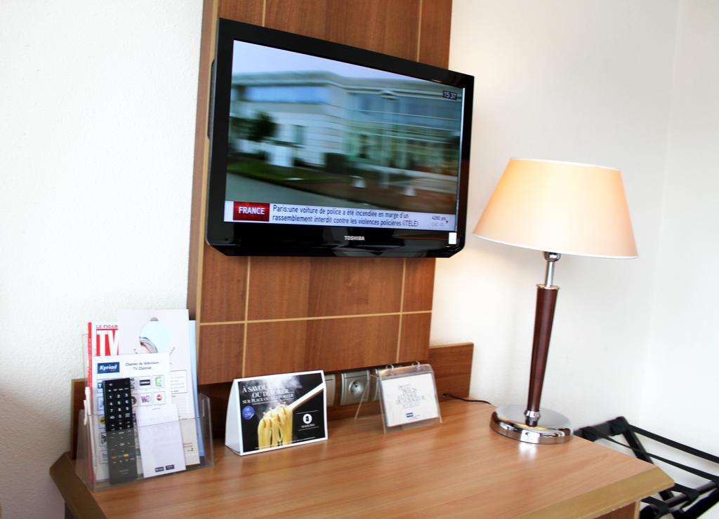 Kyriad Hotel Clermont Ferrand Centre Ngoại thất bức ảnh